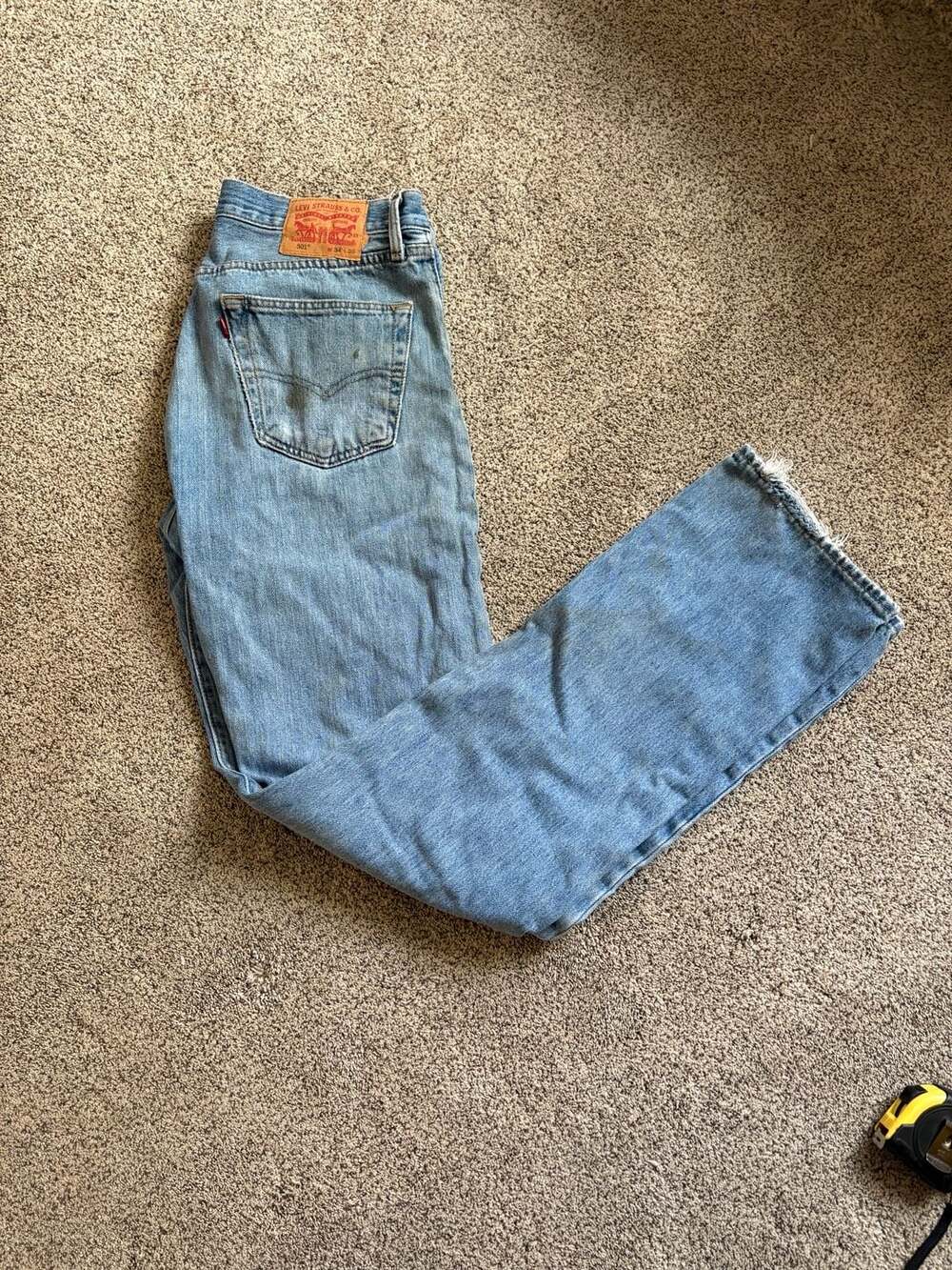Levi's 501 Original Fit Button Fly Light Wash Jeans (Size 34x36)